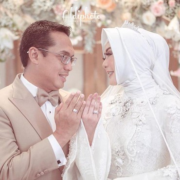Kisah Pernikahan Eddies Adelia & Ferry Setiawan, Dipenjara, Cerai hingga CLBK