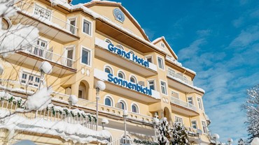 Intip Hotel Jerman Tempat Raja Thailand Karantina Boyong 20 Selir