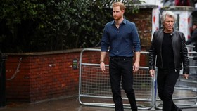 Lagu Kolaborasi Pangeran Harry dan Jon Bon Jovi Resmi Dirilis