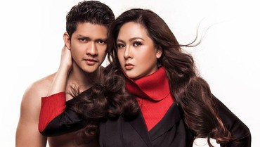 Iko Uwais Foto Setengah Bugil, Audy: Pas Nih Lagi Hujan