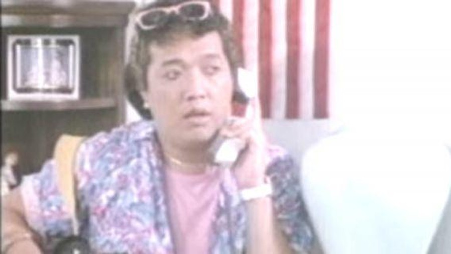 2. Emon Sambut Hari Film Nasional, simak kembali tujuh karakter tak terlupakan di sejarah film Indonesia.