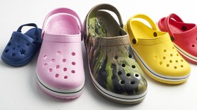 Perusahaan Alas Kaki Crocs Beli Heydude US$2,5 Miliar