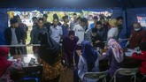 FOTO : Hindari Pandemi Covid-19, Pesantren Pulangkan Santri Sebagian besar pondok pesantren di Indonesia memulangkan santrinya lebih awal dua minggu dari jadwal semula akibat meluasnya wabah virus Corona.