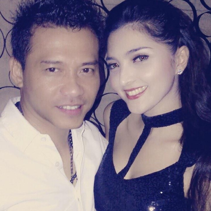 <p>Beda dengan yang lain, Ashanty mengunggah foto jadul berdua bareng Anang Hermansyah. (Foto: Instagram @ashanty_ash)</p>