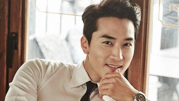 Song Seung Heon Diincar Jadi Pemeran Utama Drama Korea 'Voice 4'