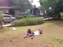 Video Pria Tergeletak di Taman Seberang Kantor Walkot Jaktim