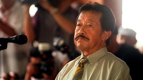 Jalan Panjang Bob Hasan dari Tukang Kayu ke Bapak Atletik
