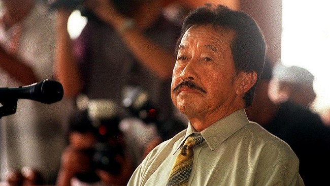Bob Hasan dikenal sebagai pengusaha kayu, sebelum menjajal kursi menteri di era Soeharto dan berakhir sebagai Ketua PB PASI.