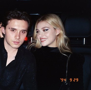 Karantina Virus Corona, Anak David Beckham Bermesraan dengan Pacar