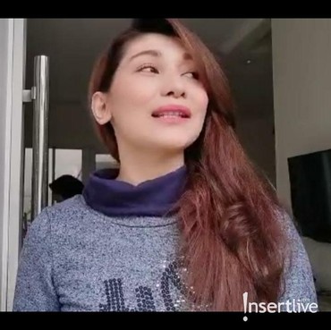 Kunjungi Makam Suami, Baby Margaretha Ungkap Kerinduan Mendalam