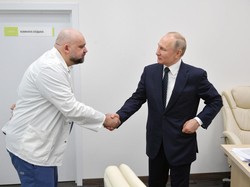 Sempat Salaman dengan Putin, Direktur RS Moskow Positif Corona