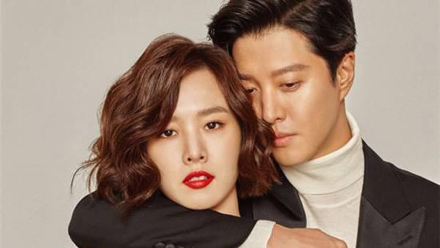 Deretan artis Korea ini terlibat cinta lokasi dengan lawan mainnya di drama. Kisah cinta mereka berakhir ke pelaminan.