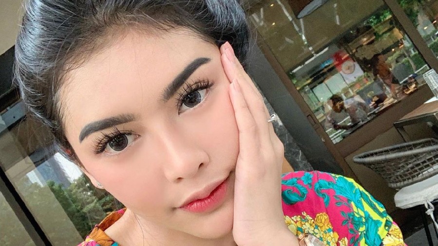 Selebgram Rica Andriani