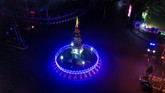 FOTO: Siasat Pemberlakuan Jam Malam untuk Cegah Corona Sejumlah pemerintah daerah di Indonesia memberlakukan jam malam untuk mencegah kerumunan yang berisiko memperluas penularan virus corona (Covid-19).