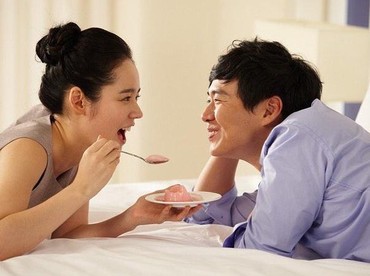 Kisah Cinta 7 Pasangan Artis Korea, dari Lokasi Syuting ke Ranjang Pengantin