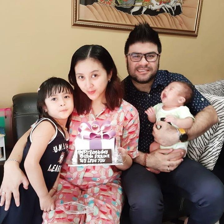 <p>Errina dan Ferry menikah pada 2004. [Foto: Instagram @errinagracesita]</p>