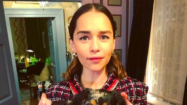 img-title Cerita Emilia Clarke Deg-degan Bertemu dengan Leonardo DiCaprio