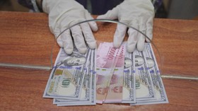 PPKM Mikro Darurat Tekan Rupiah ke Rp14.510 per Dolar AS