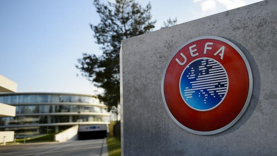 A photo taken on April 6, 2016 shows the logo of European football body UEFA at the UEFA headquarters in Nyon. - Swiss police raided the headquarters of European football body UEFA on April 6 following the latest revelations of a web of Panama-based