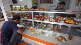Menghitung Uang Makan Gratis Ala Prabowo, Sehari Rp13 Ribu per Orang