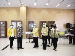 Pemkot Tangsel Dapat Bantuan Penanganan Corona dari DPP Golkar