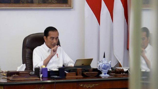 Jokowi Janjikan Bansos, Rayu Warga Jabodetabek Tak Mudik