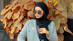 Vivi Zubedi Gandeng Baim Wong & Felicya Angelista ke New York Fashion Week