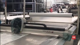 VIDEO: Armani Produksi APD untuk Tenaga Medis Italia