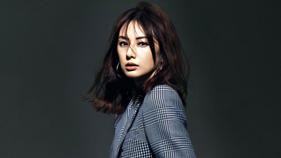 Tiga aktris cantik asal Jepang ini memiliki bakat akting dan pesona visual yang membuat penggemar pria mereka semakin loyal. 