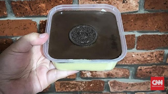 Puding busa Oreo jadi menu populer selama masa isolasi. Berikut resep puding busa Oreo yang bisa Anda coba.