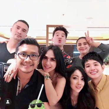 Artis Bebizie Bongkar Kisah Cintanya dengan Kapolsek yang Jabatannya Dicopot