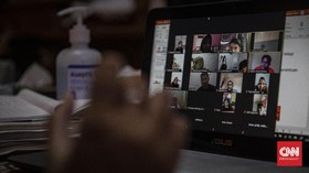 Pemerintah Minta Wilayah Zona Merah Terapkan WFH 75 Persen
