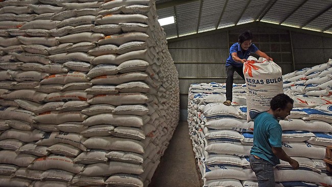 Pemerintah resmi menetapkan Harga Eceran Tertinggi (HET) baru bagi beras kualitas medium dan premium. Penetapan HET beras dibagi dalam tiga zonasi.