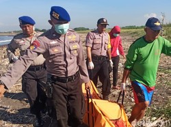Mayat Pria Telanjang yang Ditemukan di Pantai Pancer Ternyata Nelayan