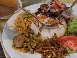 Bangga! Nasi Rames ala Warteg Bisa Dicicipi di Jepang