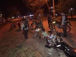 Jam Malam Dicabut, Remaja di Banda Aceh Malah Asyik Balap Liar
