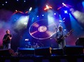 Konser Tribut Pink Floyd Dibubarkan, Fan Ajak 'Ribut' Polisi