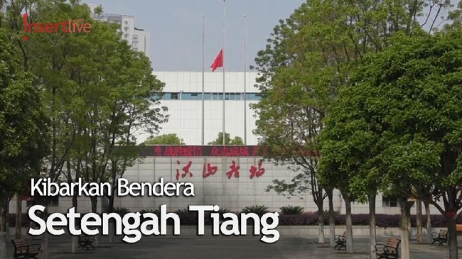 Hormati Korban Covid-19, Warga China Mengheningkan Cipta