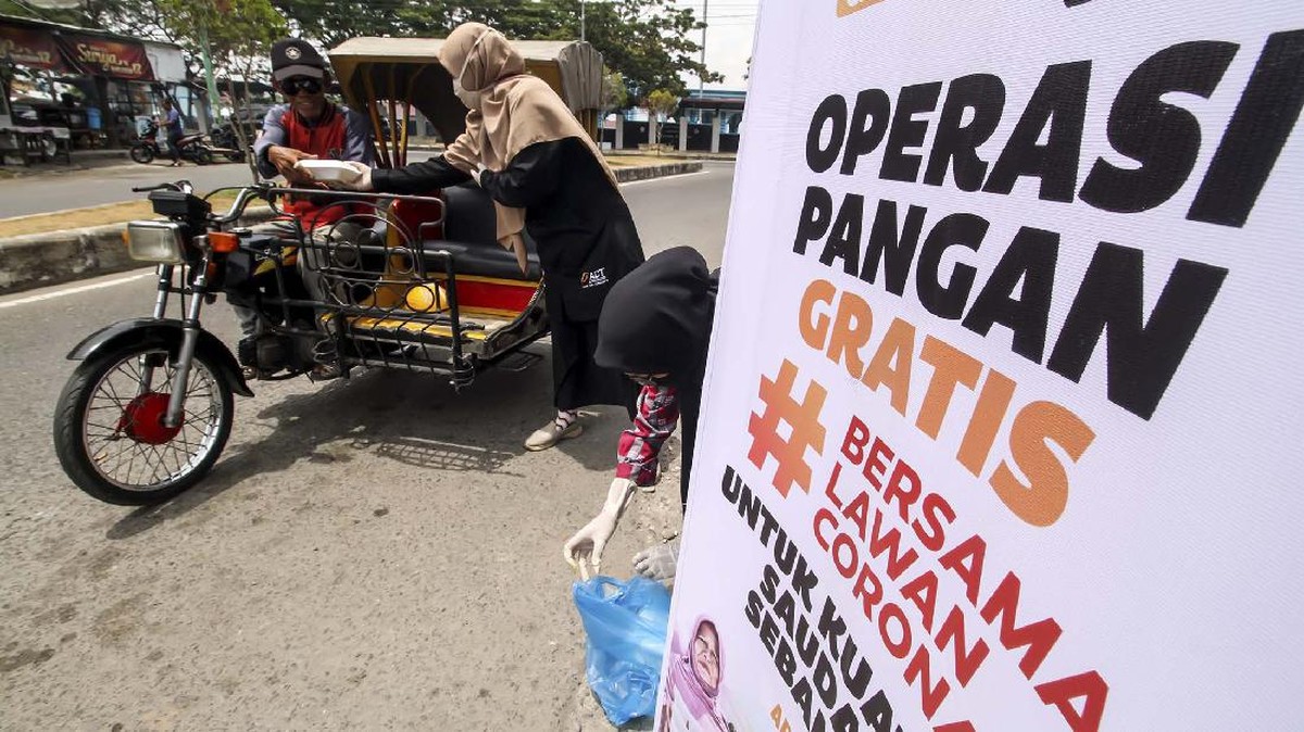 FOTO : Berbagi Kebaikan untuk Melawan Pandemi