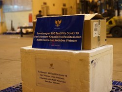 Vietnam Sumbang 500 Tes Kit COVID-19 untuk Indonesia