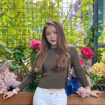 7 Pesona Natasha Wilona Berambut Pirang, Cantik Bak Artis Korea