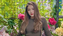 7 Pesona Natasha Wilona Berambut Pirang, Cantik Bak Artis Korea
