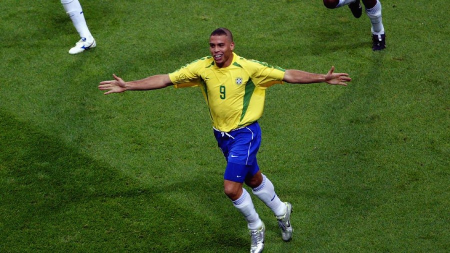 Ronaldo - 3 PSK Waria Bicara skandal seks dengan pelacur memalukan Kyle Walker (defender Manchester City) di tengah pandemi Corona dan lockdown-nya Inggris