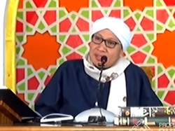 Buya Yahya Kritik Lirik Aisyah Istri Rasulullah