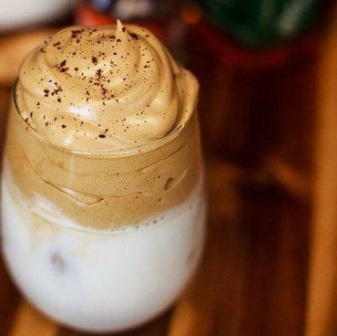 Viral Dalgona Coffee, Kopi Instan Jadi Langka