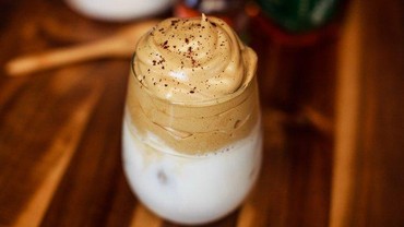 Viral Dalgona Coffee, Kopi Instan Jadi Langka