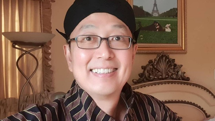 5 Fakta Tung Desem Waringin, Motivator Kondang yang Positif Corona Tung Desem Waringin mengumumkan dirinya positif Corona atau Covid-19. Ia mengabarkan kondisinya dan meminta doa pada masyarakat agar segera pulih.