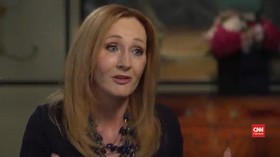 img-title VIDEO: JK Rowling Mengaku Pulih dari Gejala Covid-19