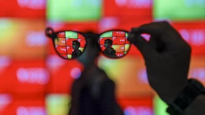 Pengusaha Asuransi Ingatkan Bahaya Porsi Investasi Saham Naik Jadi 20%