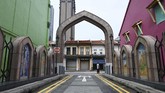 Semua objek wisata, taman hiburan, museum, kasino dan fasilitas umum seperti kolam renang, pusat kebugaran, studio kebugaran, dan fasilitas di hotel akan ditutup. (Roslan RAHMAN / AFP)